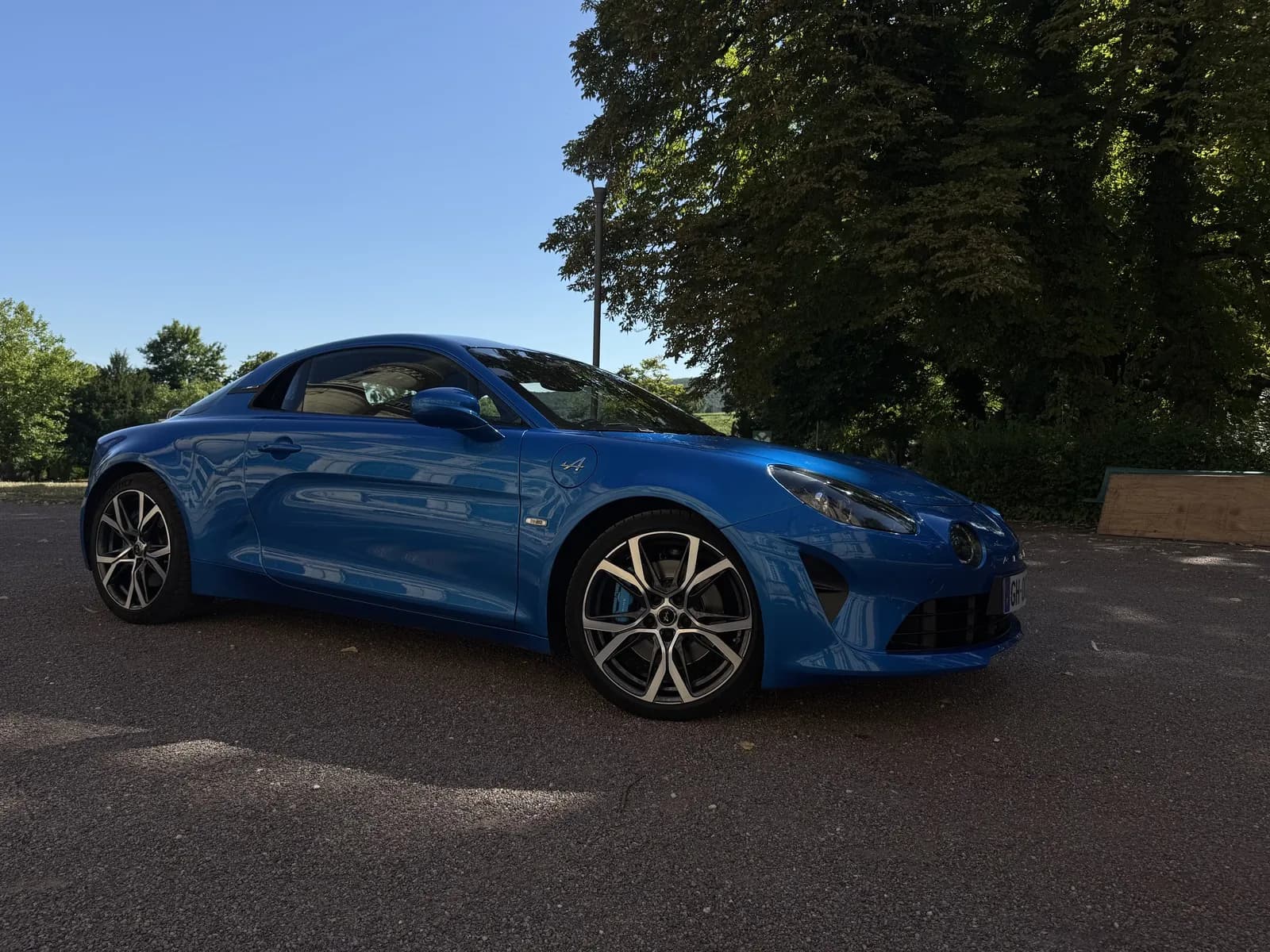 Alpine A110 bleue - finition extérieure parfaite